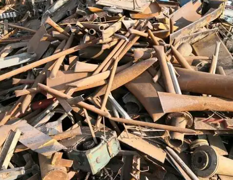 废铁回收